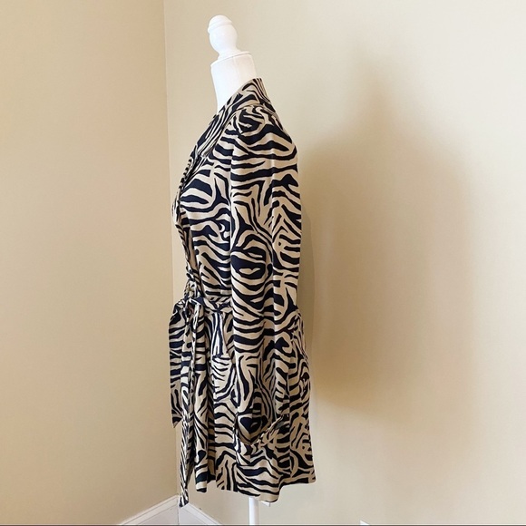 Dana Buchman Double Breasted Animal Print Tan Black Trench Coat - M - Picture 2 of 16